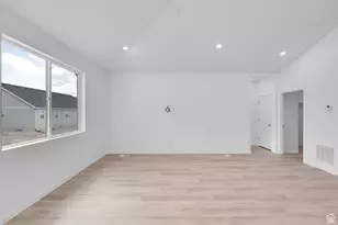 251 W 800 S, Willard, UT 84340 - Photo 16