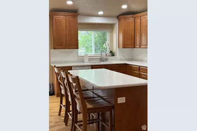 5633 W Coral Mount Ln, West Valley, UT 84118 - Photo 16