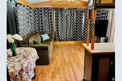 180 N 1100 E #69, Washington, UT 84780 - Photo 4