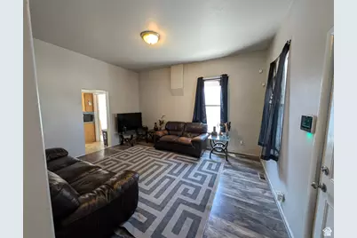 459 S Goshen St, Salt Lake City, UT 84104 - Photo 2