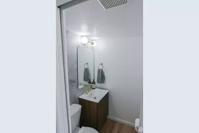 239 E 1530 N, North Logan, UT 84341 - Photo 20