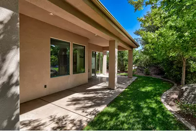 761 W North Links Dr, Washington, UT 84780 - Photo 32