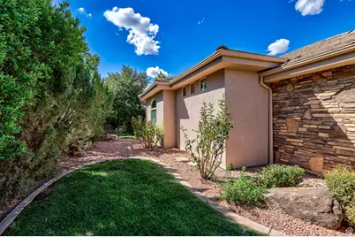 761 W North Links Dr, Washington, UT 84780 - Photo 34