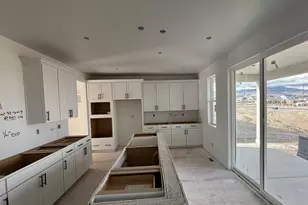 6354 W Roaring River Ln, Herriman, UT 84096 - Photo 4