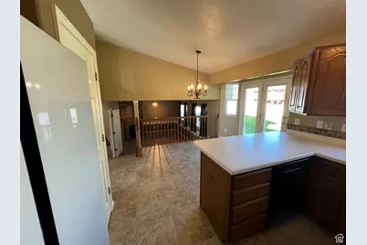 5644 S 4075 W, Roy, UT 84067 - Photo 14
