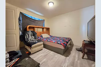 1622 S 1000 W, Syracuse, UT 84075 - Photo 8