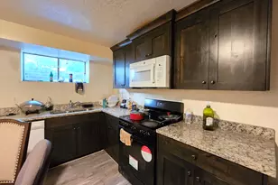 1622 S 1000 W, Syracuse, UT 84075 - Photo 12