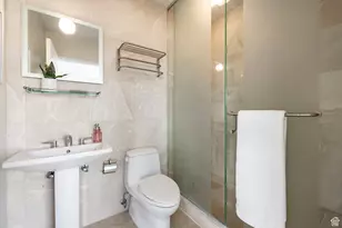 268 S State St E, Salt Lake City, UT 84111 - Photo 32