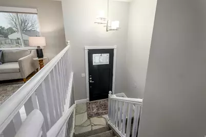 199 E Lynn Cir S, Sandy, UT 84070 - Photo 14