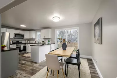 199 E Lynn Cir S, Sandy, UT 84070 - Photo 10