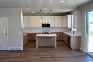 2929 E Serdar Ln, Eagle Mountain, UT 84005 - Photo 6