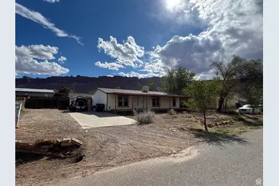 1414 E Huntcreek Dr E, Moab, UT 84532 - Photo 2