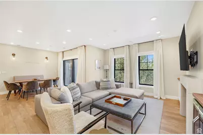 2240 E Laney Ave S #302, Holladay, UT 84117 - Photo 1