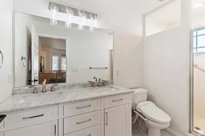 951 Centerville Commons Way, Centerville, UT 84014 - Photo 16