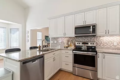 951 Centerville Commons Way, Centerville, UT 84014 - Photo 12