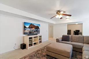 951 Centerville Commons Way, Centerville, UT 84014 - Photo 18