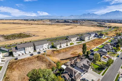 5829 W Lake Ave, South Jordan, UT 84009 - Photo 24