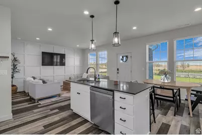 5829 W Lake Ave, South Jordan, UT 84009 - Photo 4