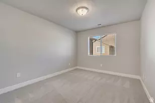 3846 E Cunninghill Dr N, Eagle Mountain, UT 84005 - Photo 8