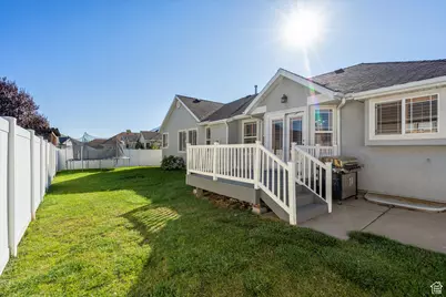 2127 S 350 E, Clearfield, UT 84015 - Photo 40