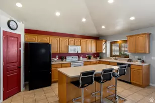 2127 S 350 E, Clearfield, UT 84015 - Photo 12