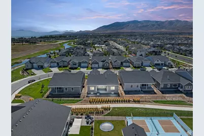 272 E Polaris Dr #111, Saratoga Springs, UT 84045 - Photo 46