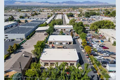 8680 S Monroe W, Sandy, UT 84070 - Photo 2