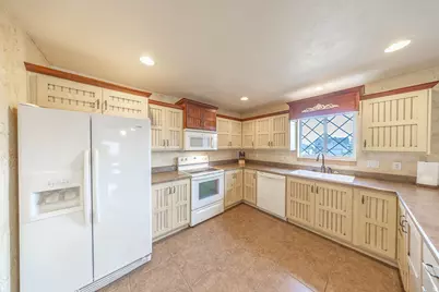 2034 S Cottage Ln, Garden City, UT 84028 - Photo 22
