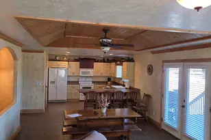 2034 S Cottage Ln, Garden City, UT 84028 - Photo 12