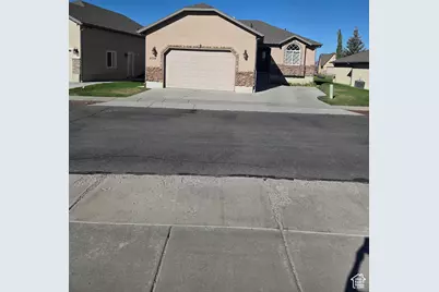 2034 S Cottage Ln, Garden City, UT 84028 - Photo 2
