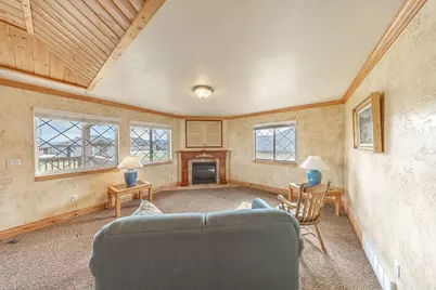 2034 S Cottage Ln, Garden City, UT 84028 - Photo 18