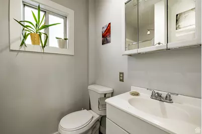 154 N 1000 W, Salt Lake City, UT 84116 - Photo 12