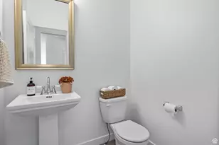 748 N 3770 W, Lehi, UT 84048 - Photo 20