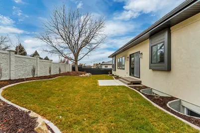 713 E 1500 N #19, Orem, UT 84097 - Photo 2