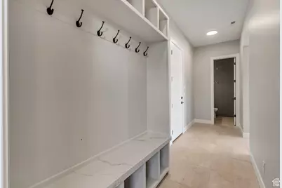 713 E 1500 N #19, Orem, UT 84097 - Photo 12