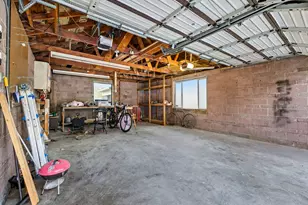 374 N Center St, American Fork, UT 84003 - Photo 28