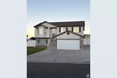 3765 S Stable Bay Dr, Magna, UT 84044 - Photo 28