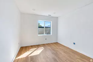 93 E Park Dr, Elk Ridge, UT 84651 - Photo 24