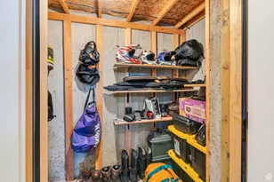 93 E Park Dr, Elk Ridge, UT 84651 - Photo 20