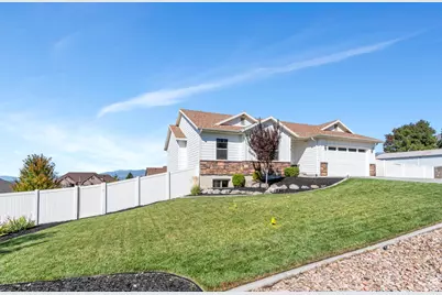 93 E Park Dr, Elk Ridge, UT 84651 - Photo 2