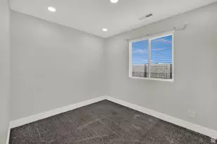 384 S Christine Way W, Kaysville, UT 84037 - Photo 14