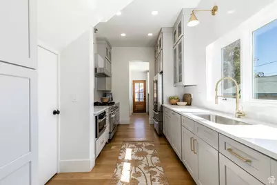 216 N L St, Salt Lake City, UT 84103 - Photo 10