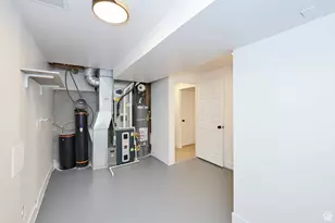 2841 S Clearbrook Dr W, West Valley, UT 84119 - Photo 20