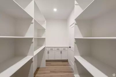 172 W 650 N, Salem, UT 84653 - Photo 6