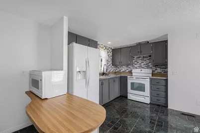 2874 S 2540 W #210, West Valley, UT 84119 - Photo 8