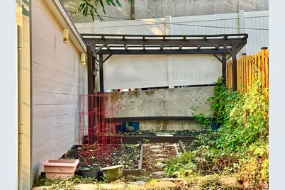 821 E 100 S, Salt Lake City, UT 84102 - Photo 36