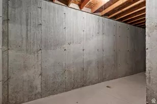 3420 S Pioneer St, Salt Lake City, UT 84109 - Photo 34