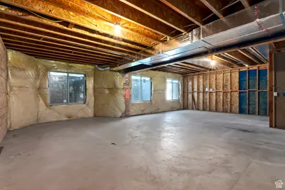 3420 S Pioneer St, Salt Lake City, UT 84109 - Photo 32