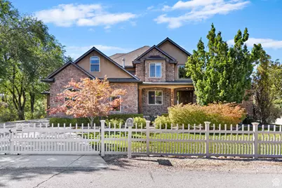 3420 S Pioneer St, Salt Lake City, UT 84109 - Photo 2