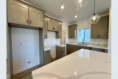 2775 S Patricia Dr W, Magna, UT 84044 - Photo 8